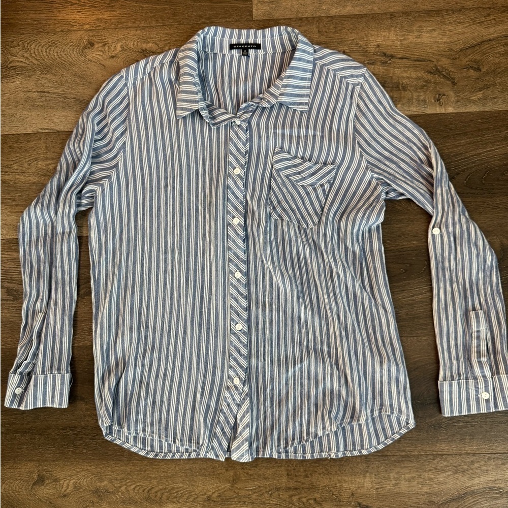Staccato Button Down Women’s Shirt. Size medium. Blue and white stripes.